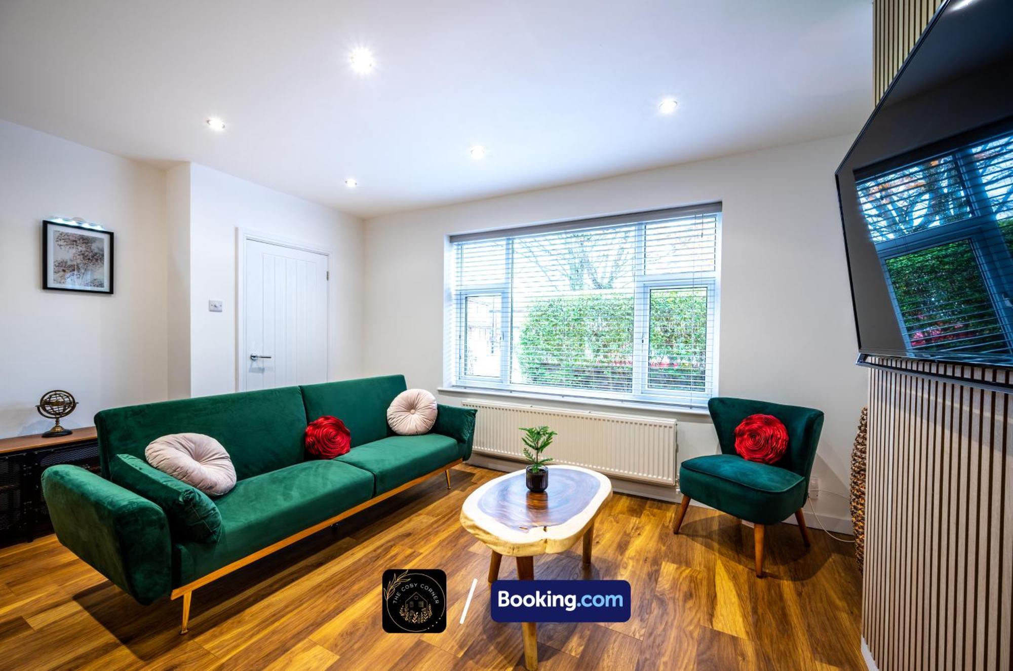 Apartmán Cosy 3-Bed House, Garden & Free Parking In Stretford Manchester Exteriér fotografie
